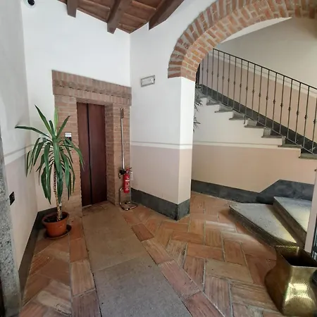 Apartmanhotel Trilocale Tamara 4*