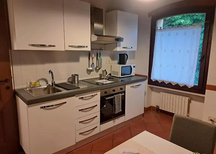 Lejlighedshotel Trilocale Tamara Abbadesse M3-m5 Zara 3*